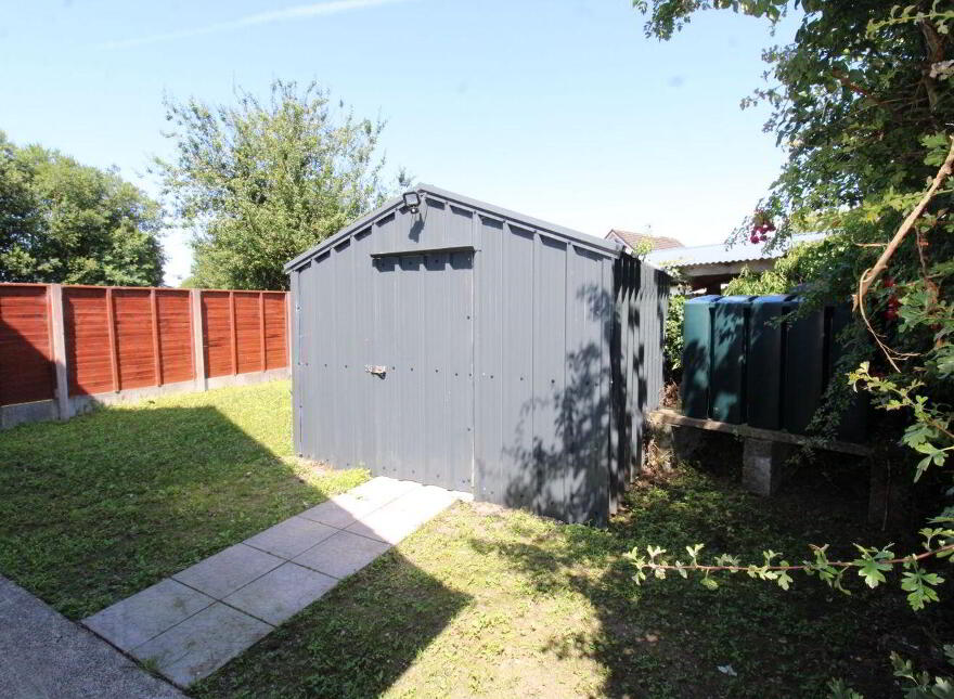 25 Deerpark, Crossmolina, F26T928