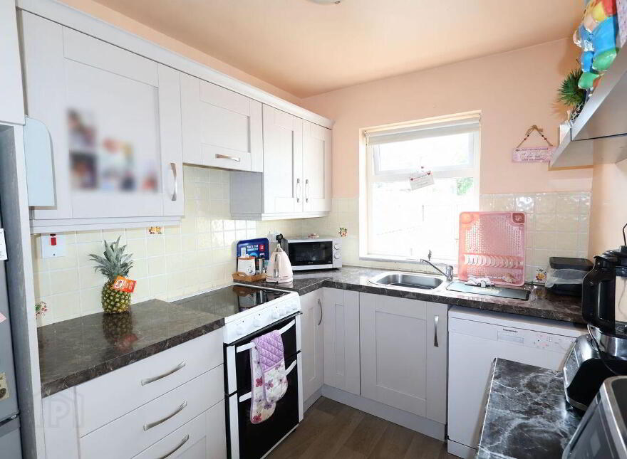 31 Saint Muredach's Terrace, Ballina, F26D9F2