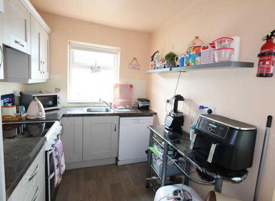 31 Saint Muredach's Terrace, Ballina, F26D9F2