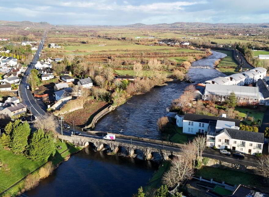 10 Mill Park, Foxford, F26RK15