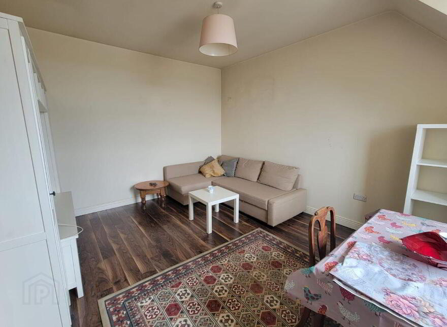 44 Gort An Clochair, Circular Road, Kilkee, V15C959