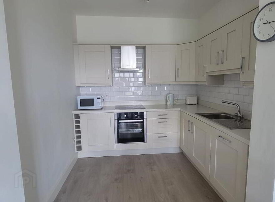 409 Kilkee Bay Apartments, Kilrush Road, Kilkee, V15P036