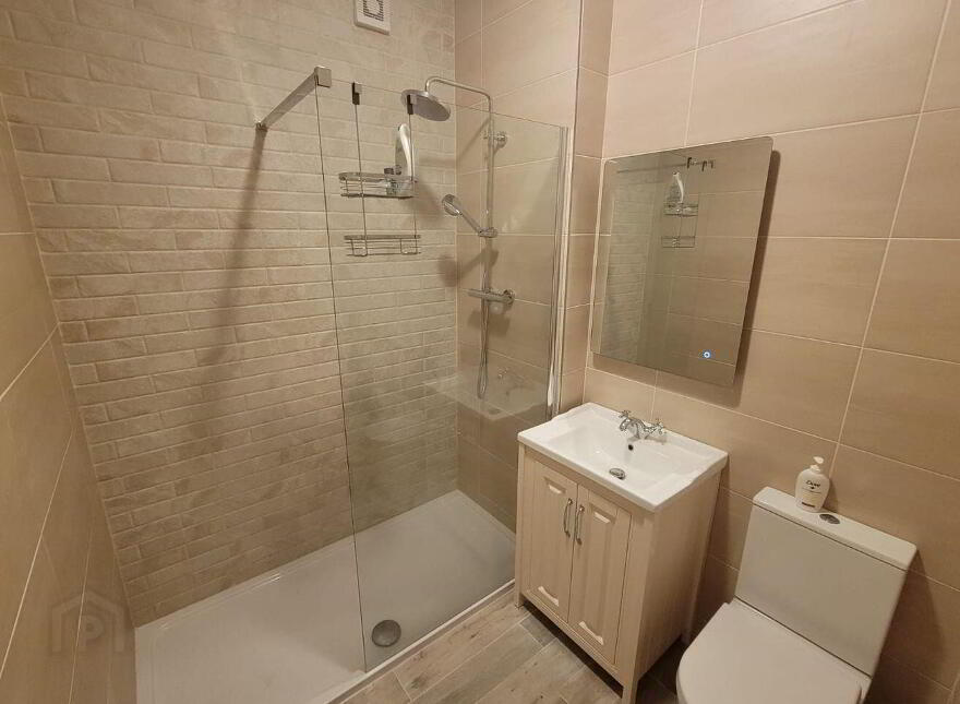 409 Kilkee Bay Apartments, Kilrush Road, Kilkee, V15P036