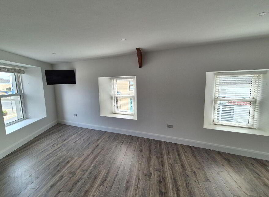 Lahinch Road, Miltown Malbay, V95DDW6
