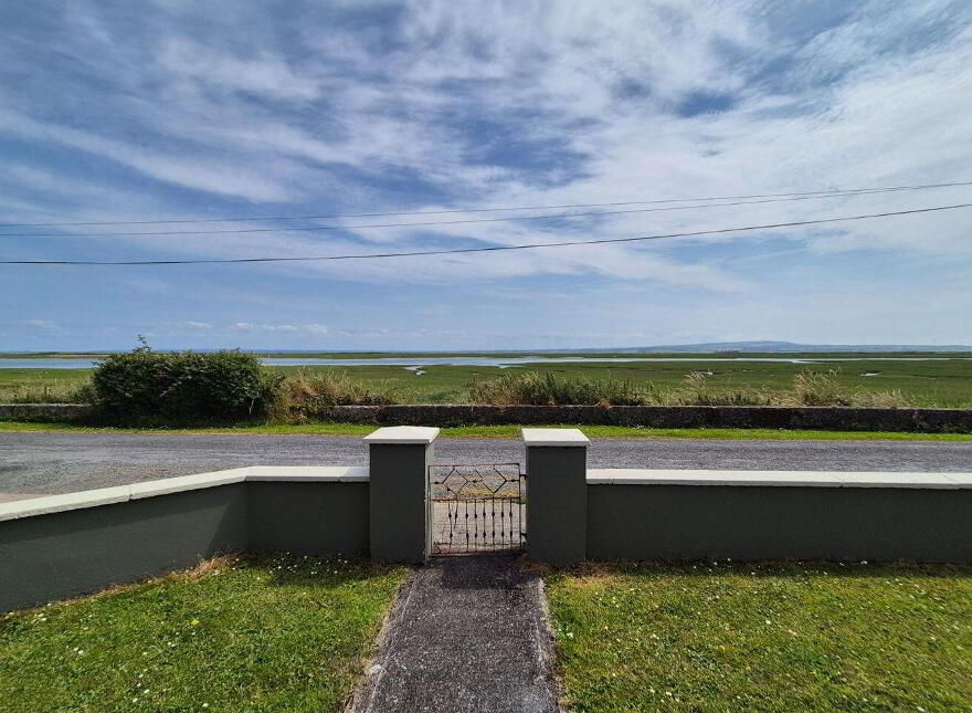 Querrin Shore, Querrin, Kilkee, V15NY11