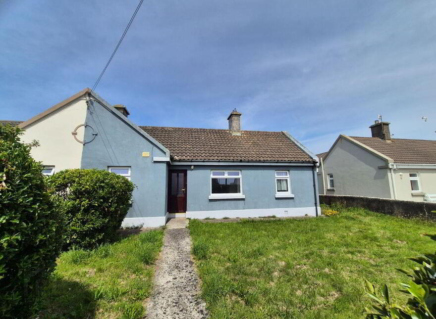 17 Mcsweeney Terrace, Kilkee, V15DC65