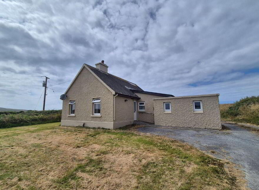 Moveen, Kilkee, V15CX48 photo