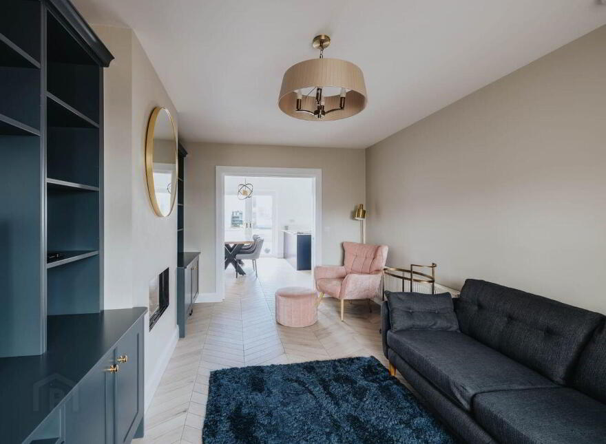 Circular Road, Kilkee, V15V447