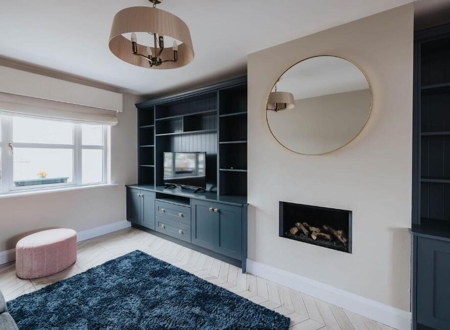 Circular Road, Kilkee, V15V447