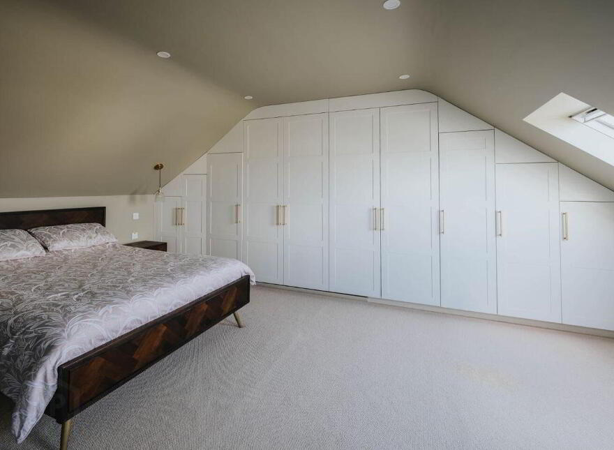 Circular Road, Kilkee, V15V447