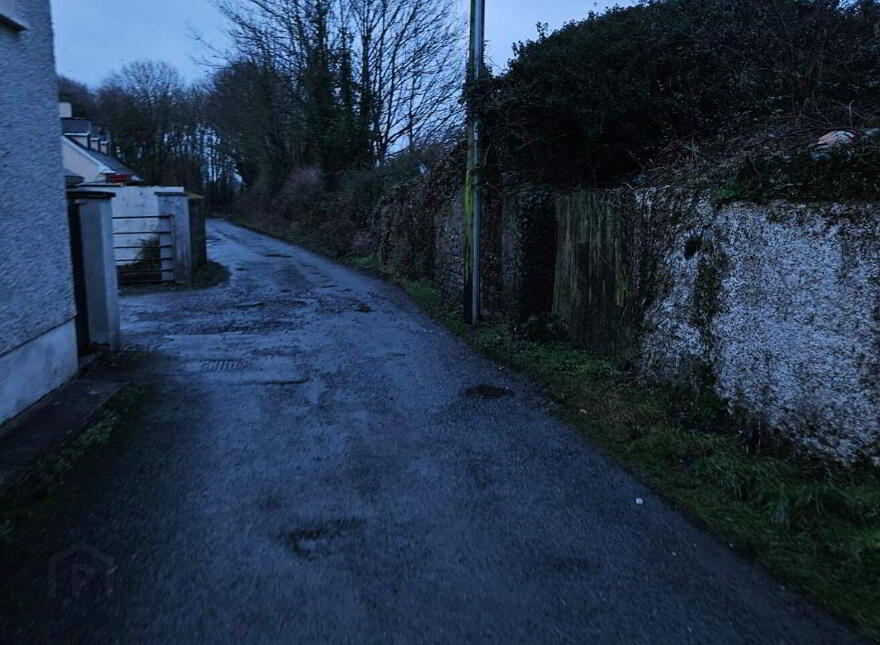 Main Street, Daingean
