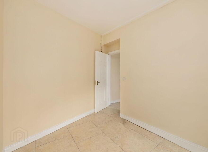 Main Street, Rathangan, R51A436