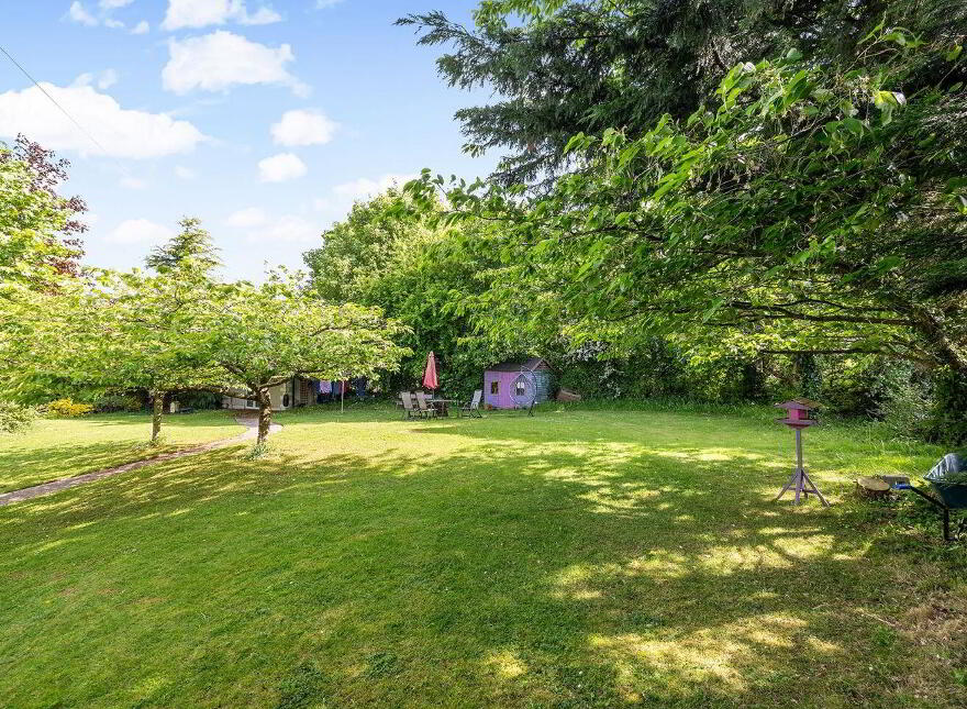 Grangemellon, Athy, R14V072