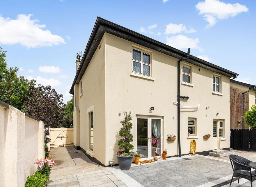 8 The Road, Walshestown Park, Newbridge, W12YE35