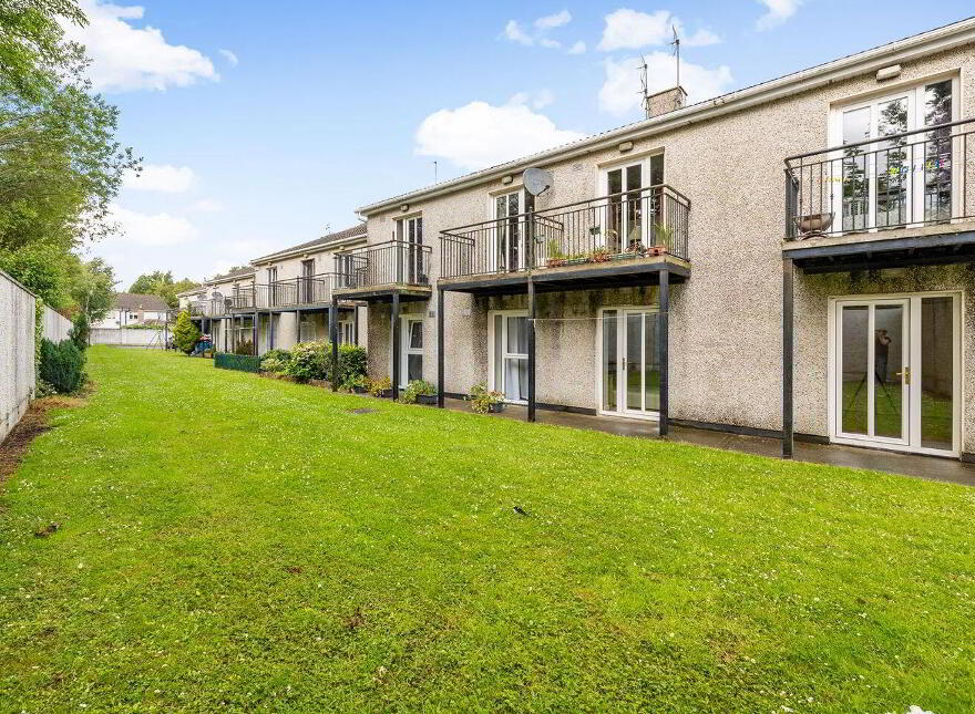 Apartment 19 College Farm Woods, College Farm, Newbridge, W12DK46