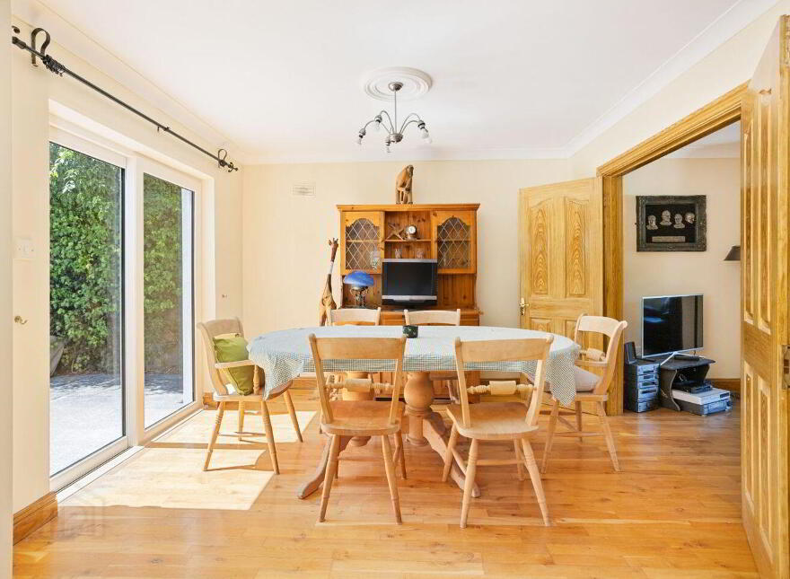 8 Greenmount Park, Green Road, The Curragh, R56HP48