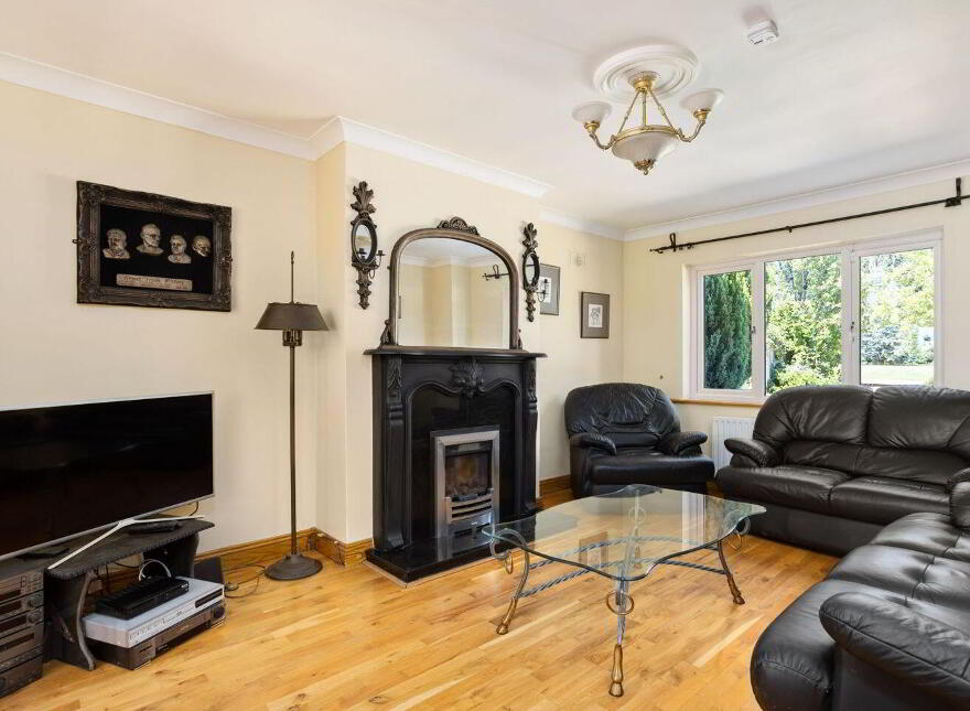 8 Greenmount Park, Green Road, The Curragh, R56HP48