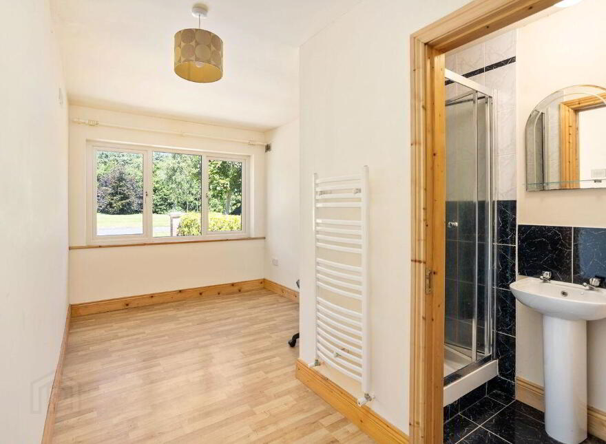 8 Greenmount Park, Green Road, The Curragh, R56HP48