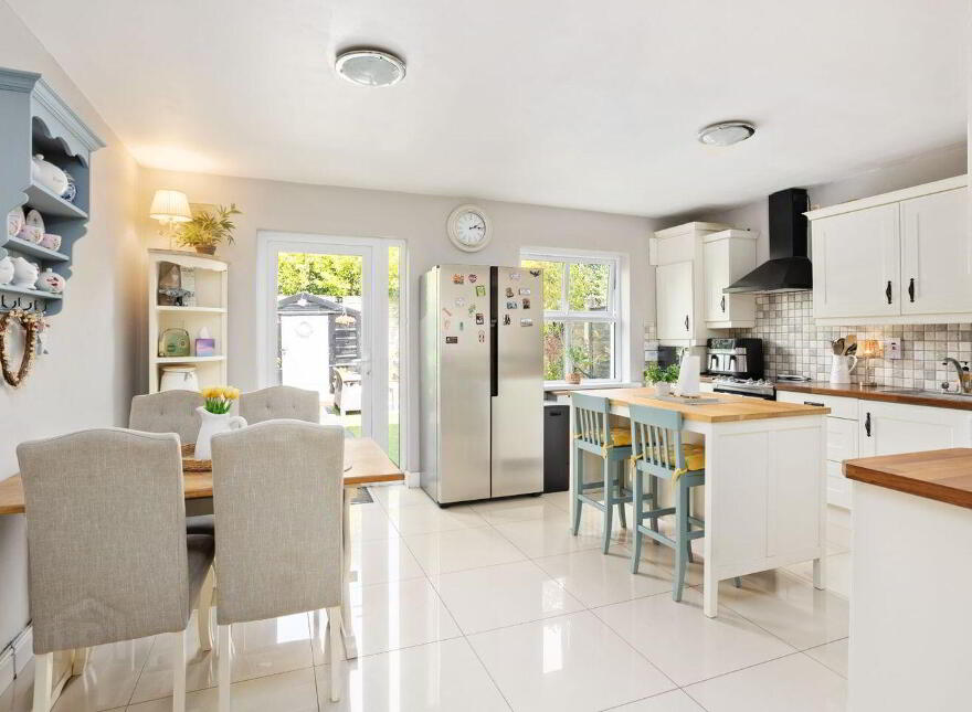 4 Radharc An Chaisláin, Old Caragh Road, Naas, W91E3FP