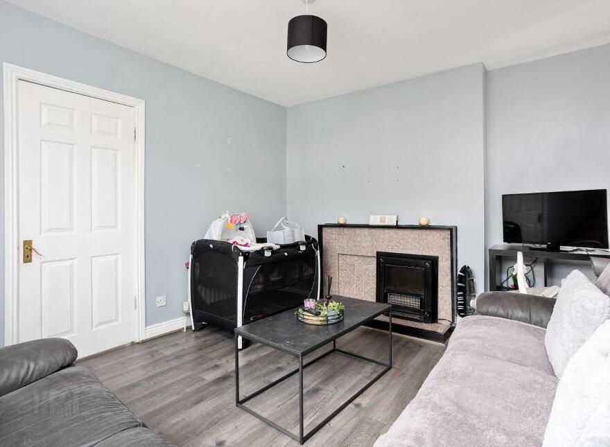 2205 Highfield Estate, Newbridge, W12EF40