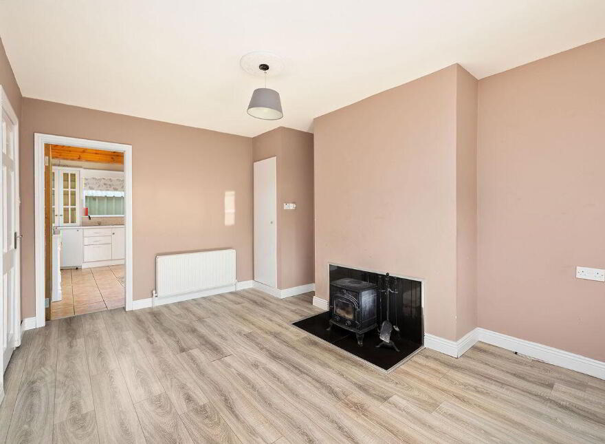 2052 Tullyville, Maddenstown, The Curragh, R56H273