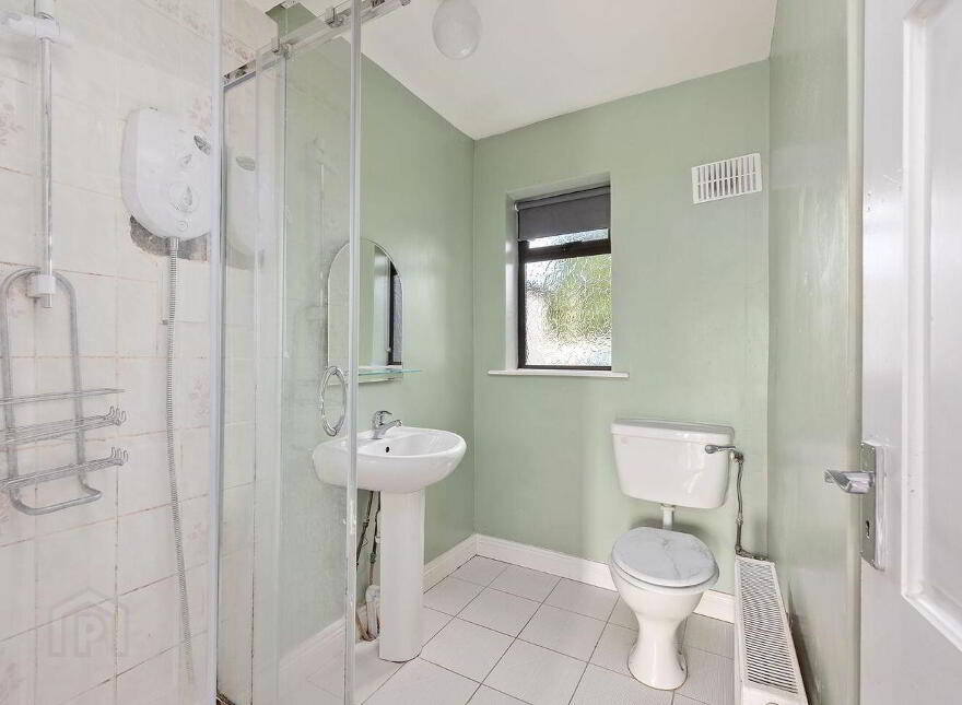 2052 Tullyville, Maddenstown, The Curragh, R56H273