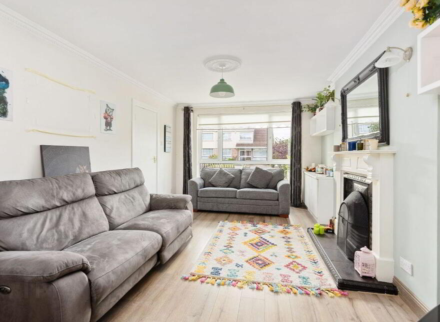 8 Moorefield Park, Newbridge, W12A389
