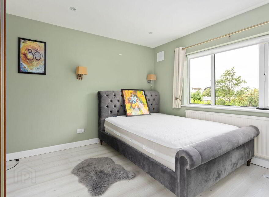 8 Moorefield Park, Newbridge, W12A389