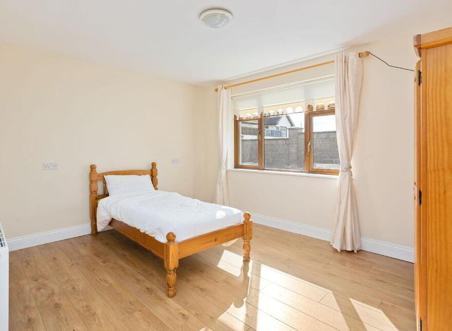 Kilbelin, Newbridge, W12XY28