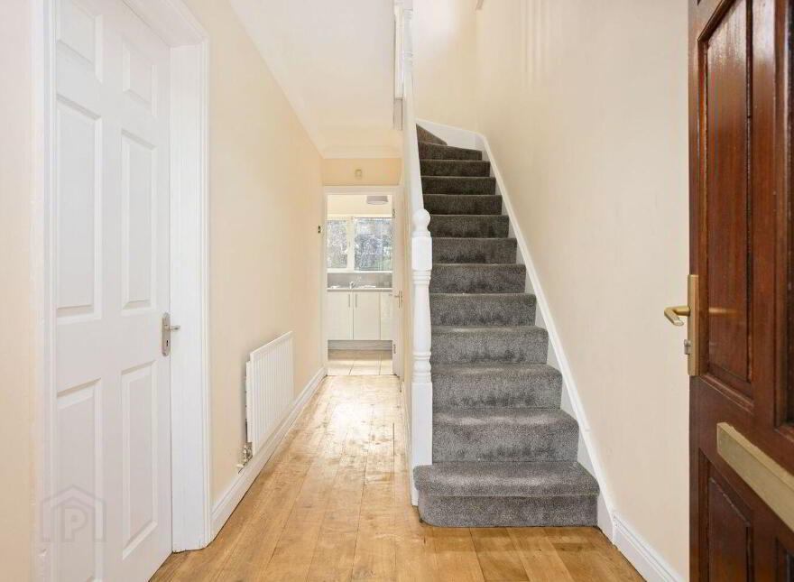 16 Beechmount, Newbridge, W12AE61