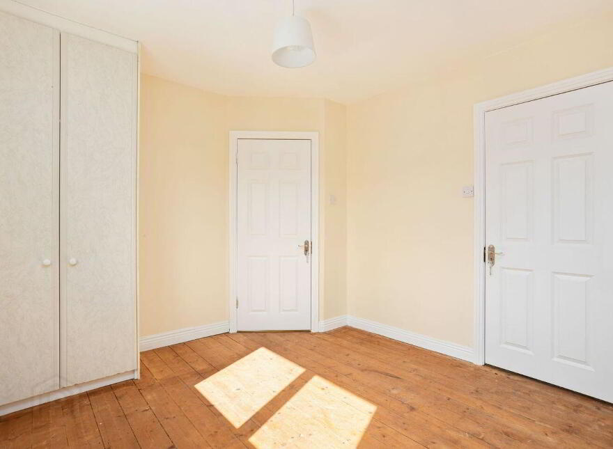16 Beechmount, Newbridge, W12AE61