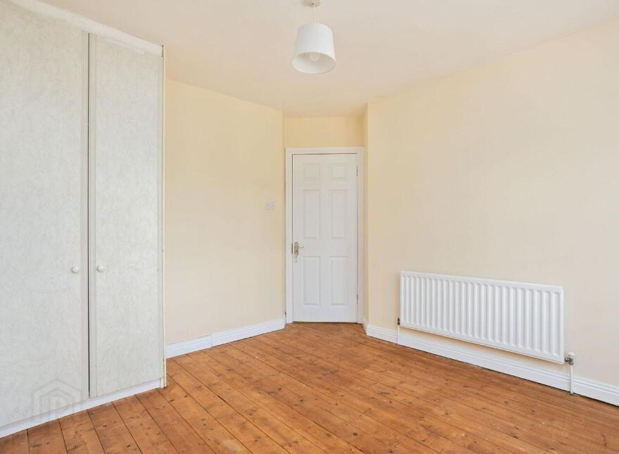 16 Beechmount, Newbridge, W12AE61