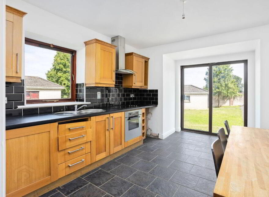 6 Ardevan Court, Monasterevin, W34HC00