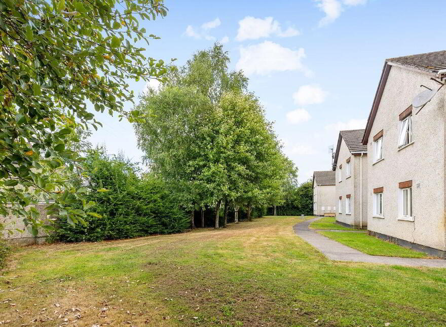Apartment 3E Roseville Court, Henry Road, Newbridge, W12E821