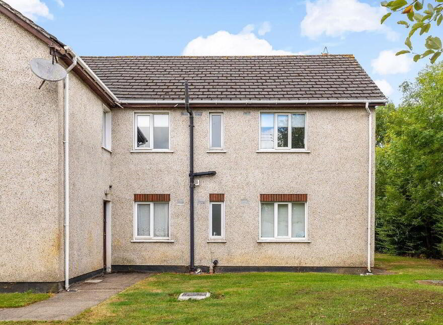 Apartment 3E Roseville Court, Henry Road, Newbridge, W12E821