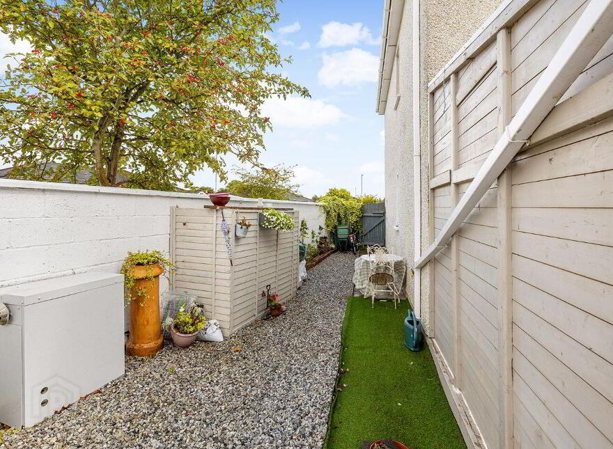22 Derrybeg, Edenderry, R45NW68