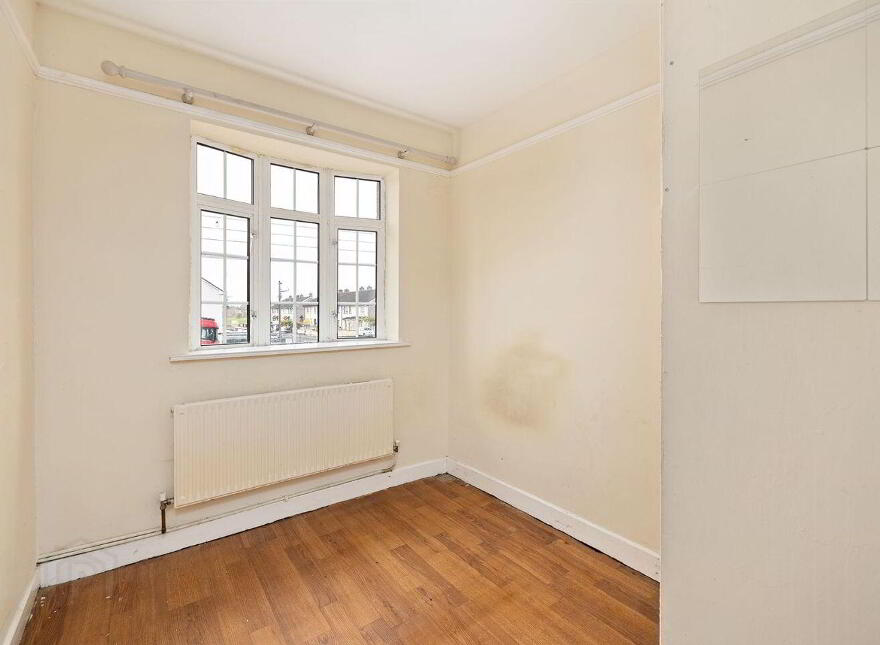 2110 Highfield Estate, Newbridge, W12P862