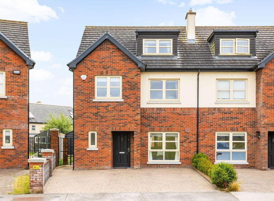 35 Ridgewood Manor, Kildare, R51TK23 photo