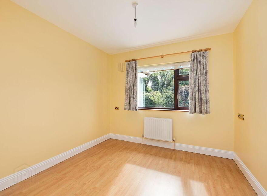 Fern, Cribbons Lane, Rathangan, R51R922