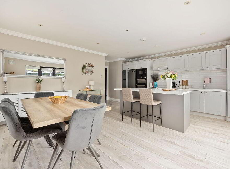2 Beechgrove, Bracknagh, R51CF24
