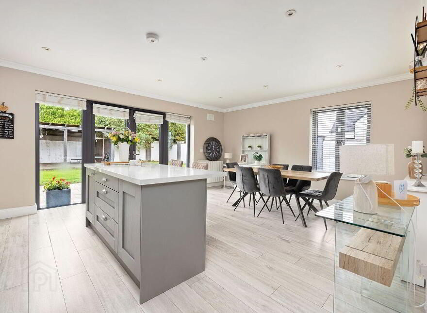 2 Beechgrove, Bracknagh, R51CF24