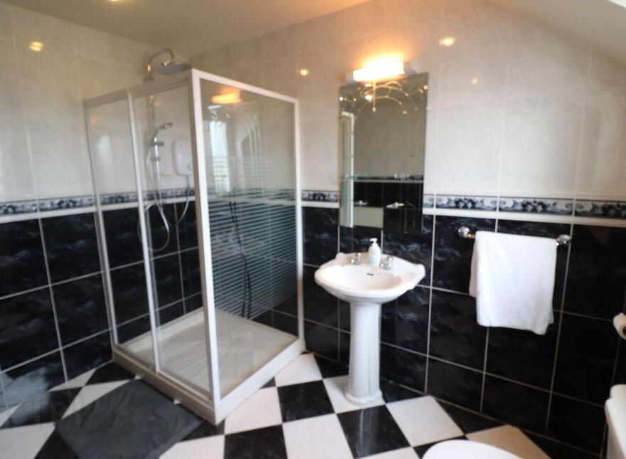 The Beeves, Toomdeely, Askeaton, V94W6PH