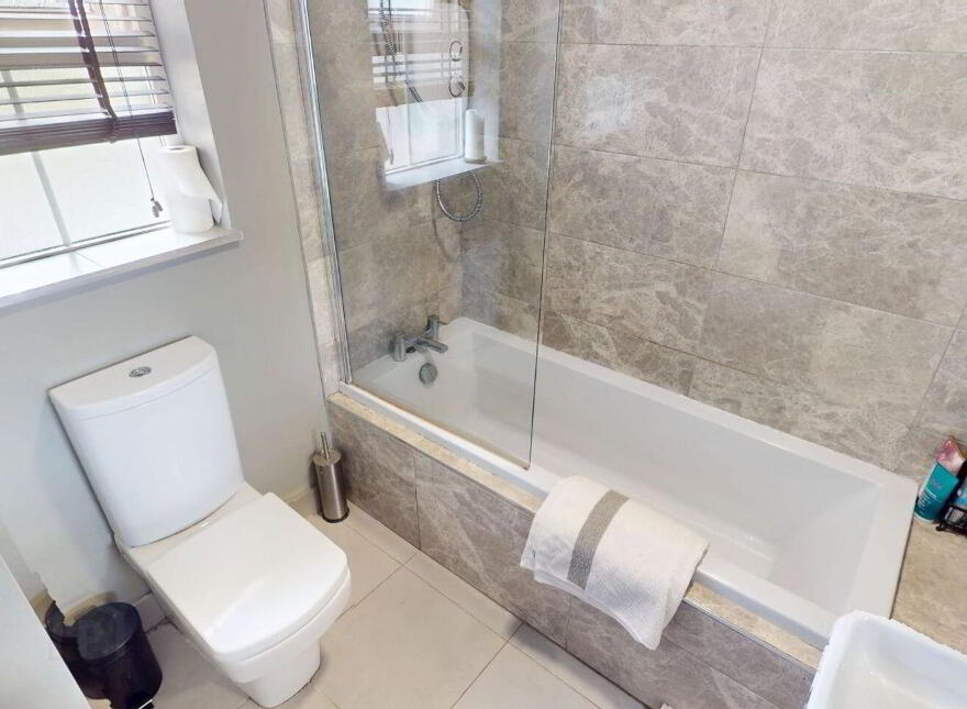 39 Siúl Na Habhann, Mill Road, Corbally, V94NF2A