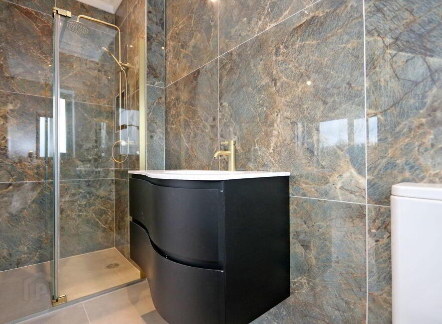 Dun Na Coille, Sixmilebridge, V95K8FW