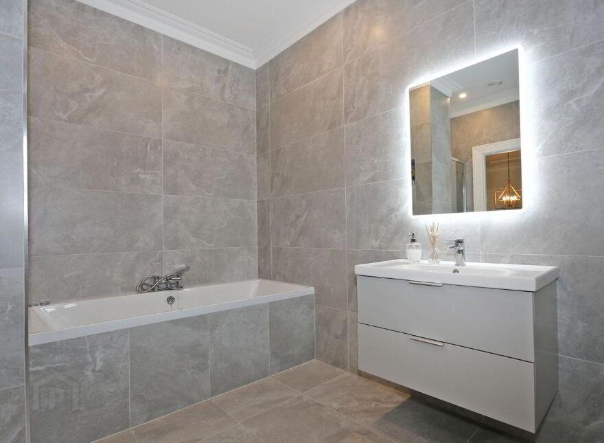 Dun Na Coille, Sixmilebridge, V95K8FW