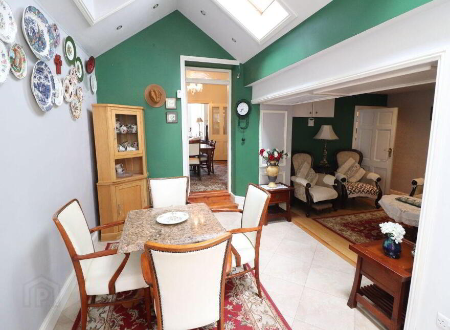 5 Lansdowne Terrace, Ennis Road, North Circular Road, V945D76