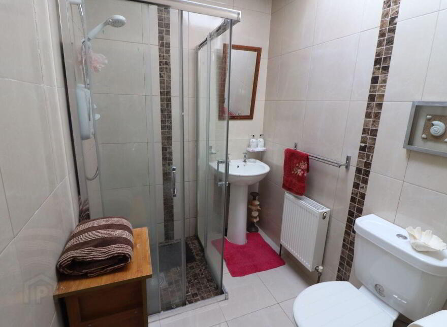 5 Lansdowne Terrace, Ennis Road, North Circular Road, V945D76
