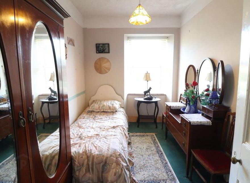 5 Lansdowne Terrace, Ennis Road, North Circular Road, V945D76