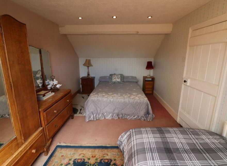 5 Lansdowne Terrace, Ennis Road, North Circular Road, V945D76