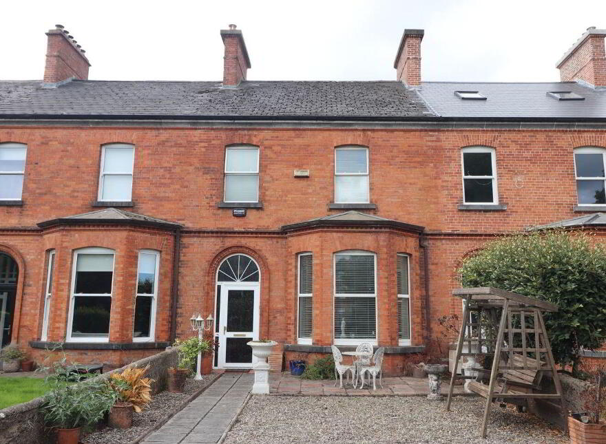 5 Lansdowne Terrace, Ennis Road, North Circular Road, V945D76